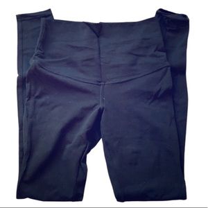 SOLD Thyme maternity overbelly leggings